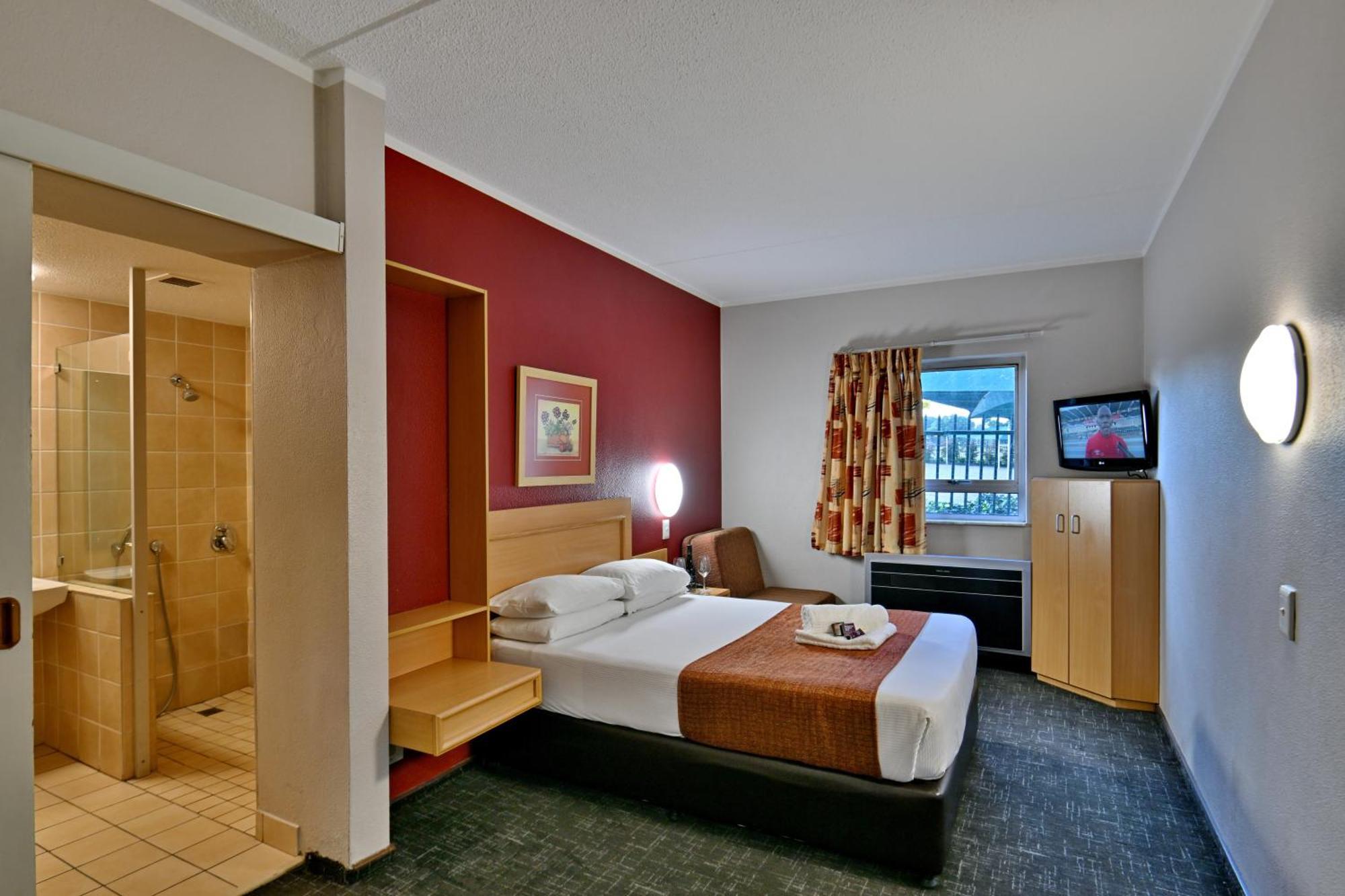Road Jnb Airport Hotel